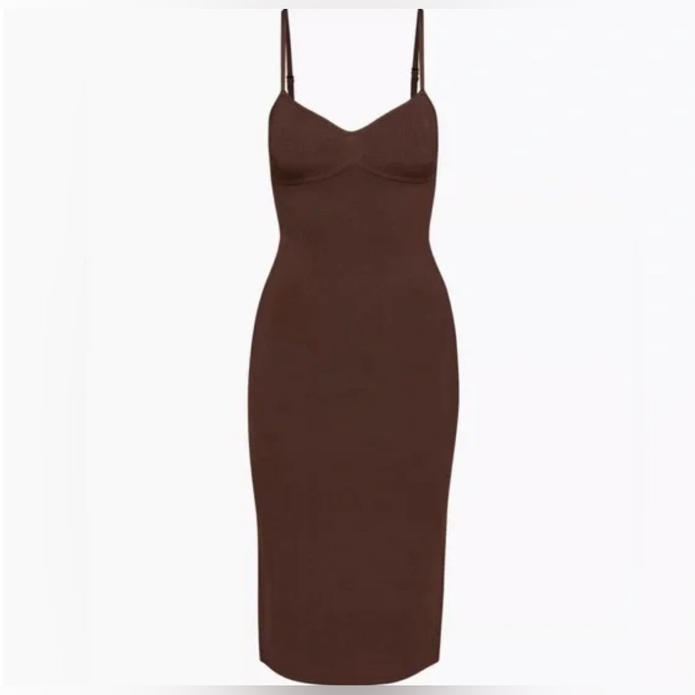 Aritzia Babaton Lariat Brown Knit Midi Dress